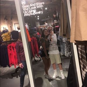 Meet your Posher, Eli